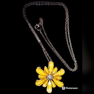 Resin Flower Necklace